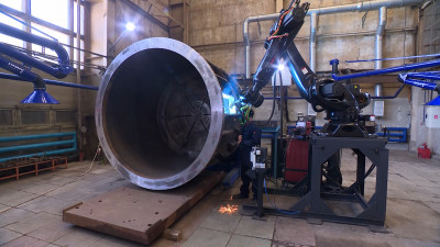 Робота впервые привлекли к сварке швов для АЭС в Сосновом Бору