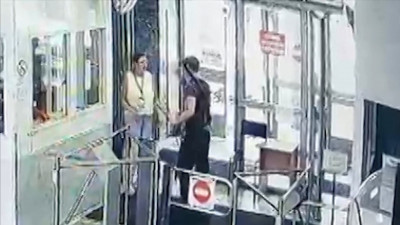 Лучник ранил петербурженок стрелами из-за несработавшего пропуска