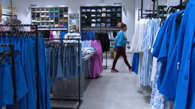 Александр Беглов поздравил работников торговли с профессиональным праздником