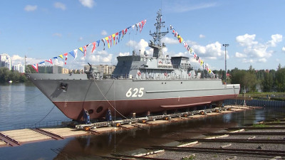 Валентина Матвиенко поздравила петербуржцев с Днем ВМФ России