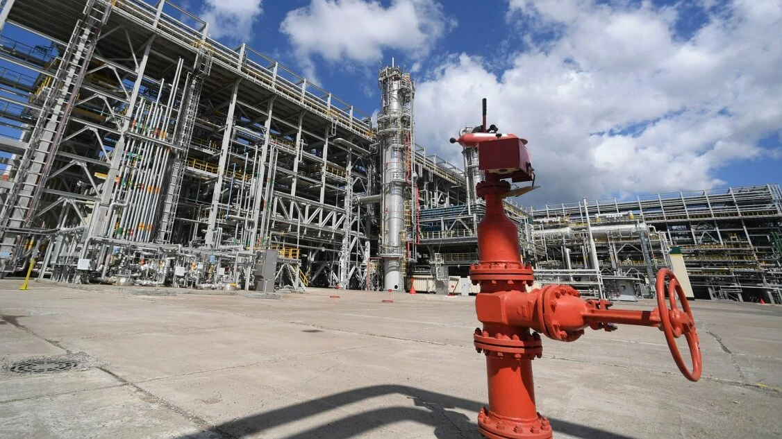 Правительство запретило производителям нефтепродуктов экспортировать бензин - tvspb.ru