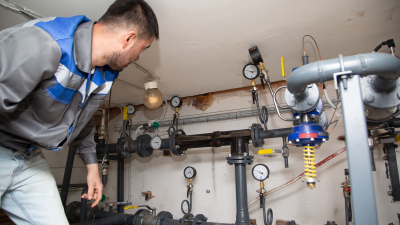 Комитет по энергетике раскрыл причины частых аварий на трубах зимой