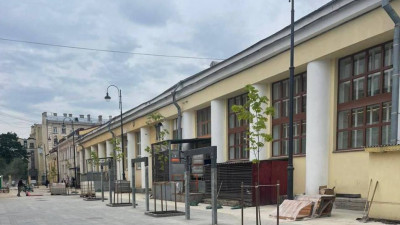 Зону возле Василеостровского рынка благоустроят