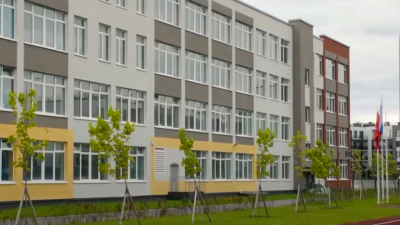 Александр Беглов: Завершили строительство новой школы на Пулковском шоссе, в ней будут учиться 550 детей