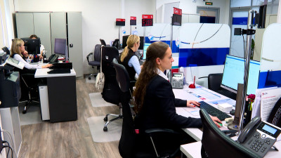 Ставки по вкладам в рублях продолжают снижаться