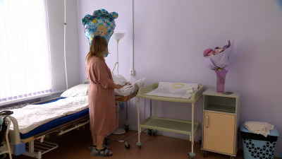 Более 500 малышей появились на свет в роддоме имени Семашко за полгода