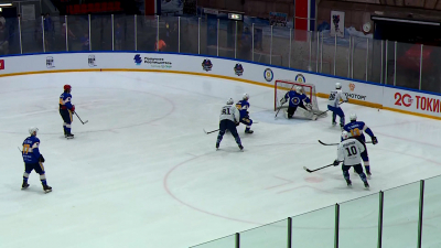 Благотворительный «Матч на Неве» собрал на петербургском льду звезд мирового хоккея и блогеров