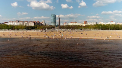 Жаркое лето задержится в Петербурге