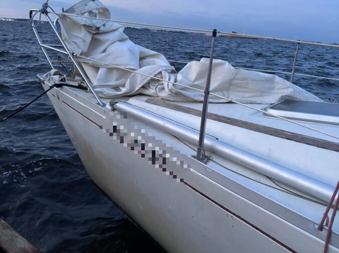 В Финском заливе яхта села на мель - tvspb.ru