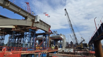 Александр Беглов: строительство Большого Смоленского моста идёт с опережением сроков