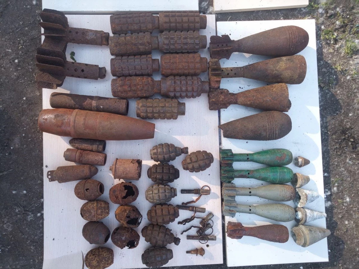 Корпуса боеприпасов времен ВОВ нашли в Невском районе - tvspb.ru