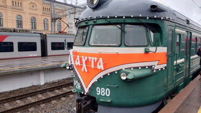 Ретропоезд «Лахта» отправится Выборг в День ВМФ