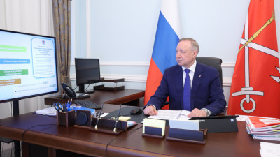 Александр Беглов: В 2025 году город отремонтирует 20 подъездных дорог и откроет 14 новых медпунктов в садоводствах  Ленобласти