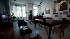 Изучаем карту квартирных галерей Петербурга