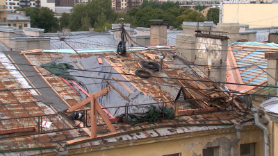 Александр Беглов: На Невском проспекте завершен ремонт кровель трех исторических зданий