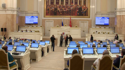 В Мариинском дворце в преддверии Дня российской почты чествовали сотрудников УФПС