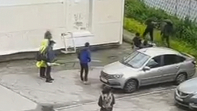 В Петербурге подростка из Азербайджана с семьей депортировали из-за драки