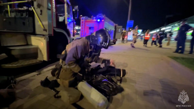 На станции метро «Проспект Ветеранов» прошли масштабные пожарно-тактические учения