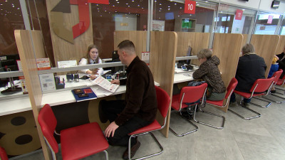 Петербург первым в стране обеспечил участникам СВО доступ к мерам поддержки фонда «Защитники Отечества» через МФЦ