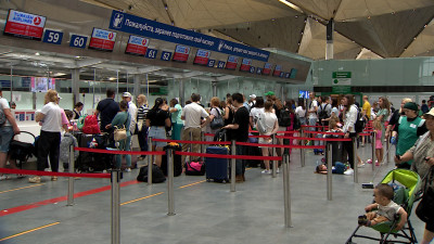 Аэропорт Пулково работает штатно после временных ограничений