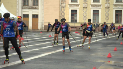 В Петербурге прошли международные соревнования по лыжероллерам — 1,2 тыс. метров и 200 участников