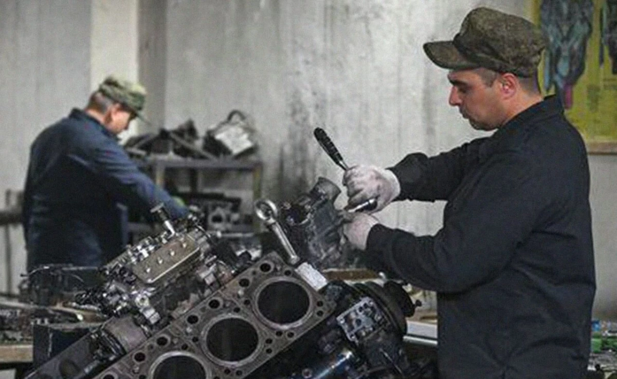 В тыловом районе зоны спецоперации развёрнута ремонтная рота 149-го отдельного ремонтно-восстановительного батальона - tvspb.ru