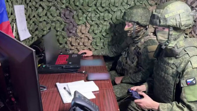 Оператор БПЛА группировки войск «Восток» навел артиллерию для удара по вражеским подразделениям в ДНР