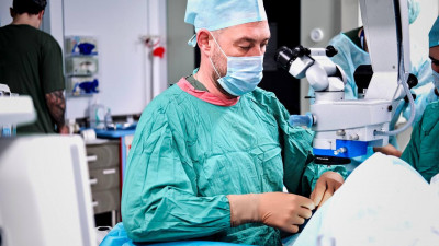 Врачи спасли зрение полуторагодовалому ребенку с врожденной патологией глаза