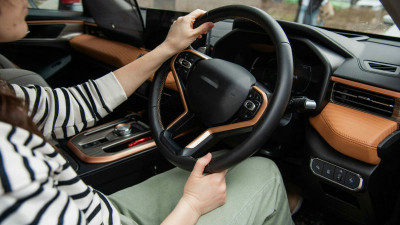 В России утвердили план по запуску беспилотных машин на дороги