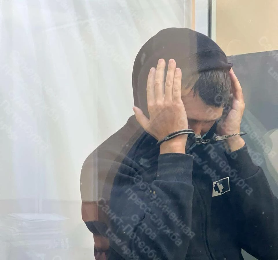 Водителю Rolls-Royce, который сбил байкера на Петергофском шоссе, продлили арест до 1 октября - tvspb.ru