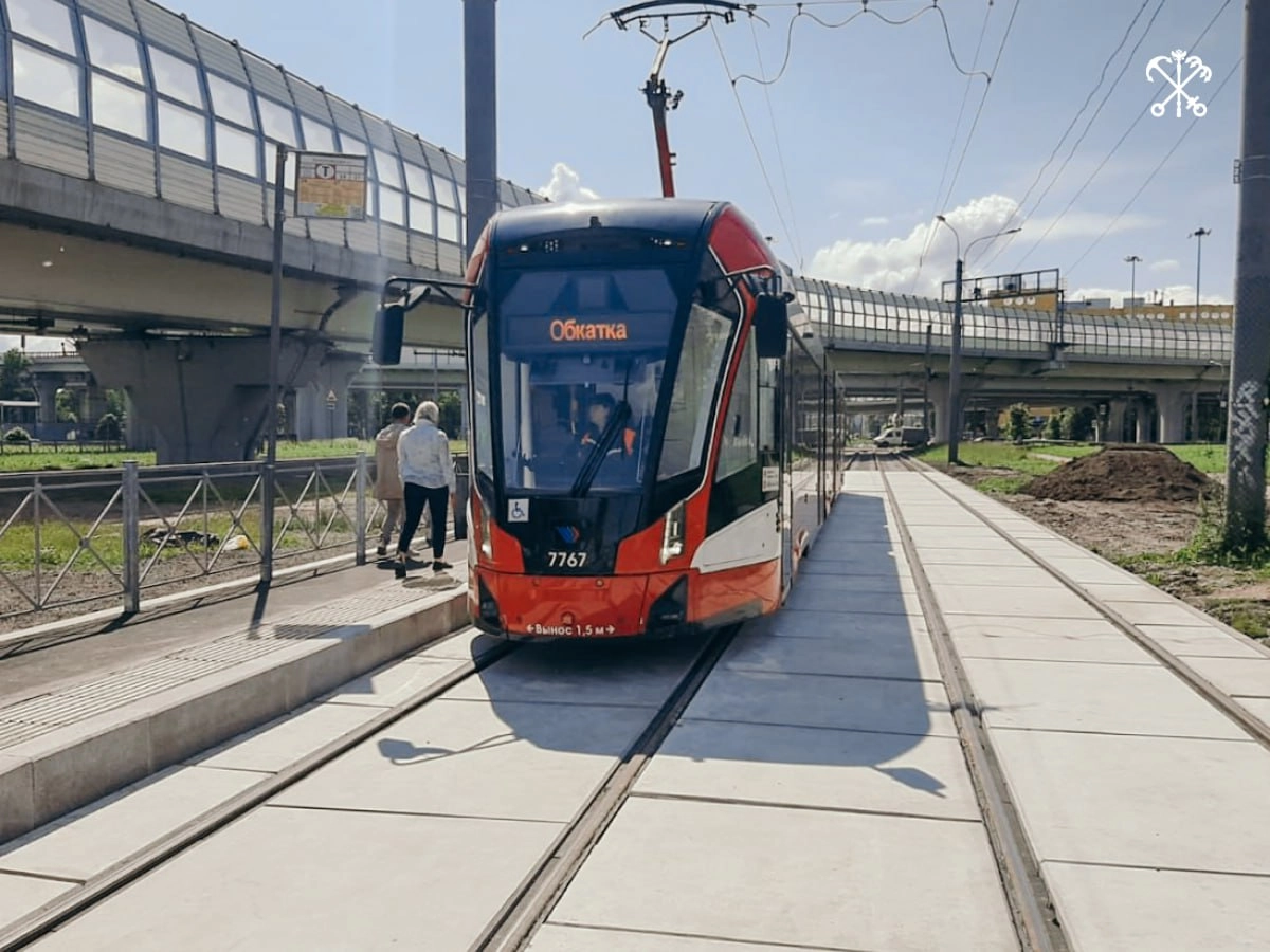 В Невском районе завершили масштабный ремонт трамвайных путей - tvspb.ru