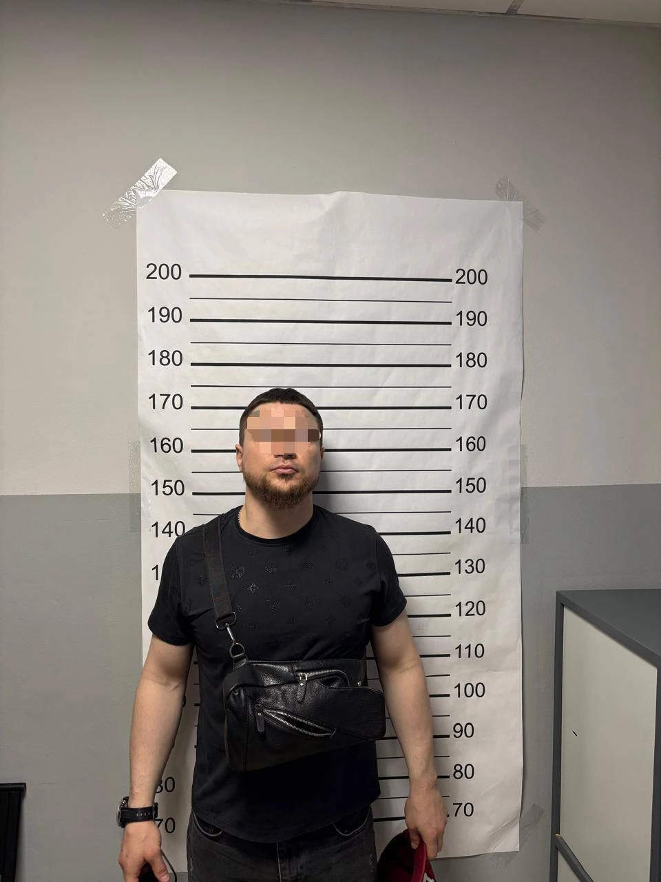 В Петербурге инспекторы ДПС задержали мужчину, который был объявлен в розыск - tvspb.ru