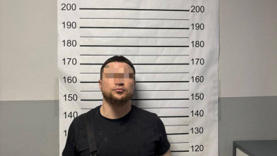 В Петербурге инспекторы ДПС задержали мужчину, который был объявлен в розыск