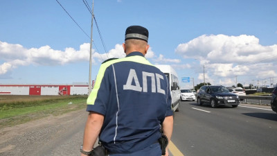 В Петербурге и Ленобласти прошел рейд против любителей ездить по обочине — выявлен 851 нарушитель