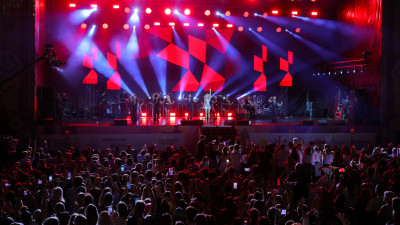 МакSим, Акула и другие исполнители в концертной программе проекта «Будь с городом!»