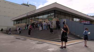 Станция метро «Василеостровская» закрыта на вход 16 и 17 августа