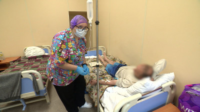 В России – Неделя отказа от алкоголя: какие программы реабилитации и лечения от зависимости предлагают в Петербурге