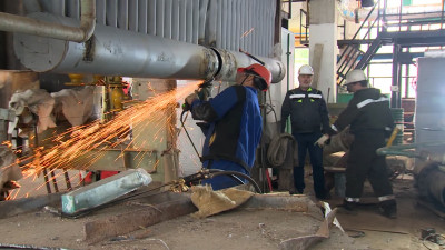 Энергетики позаботились о тепле в квартирах петербуржцев в зимний период: подготовка к новому сезону выходит на финишную прямую