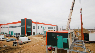 Вдоль строящейся трамвайной линии до Славянки установили первые шесть тяговых подстанций