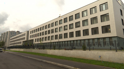 В Калининском районе открыли современный корпус 148-й гимназии