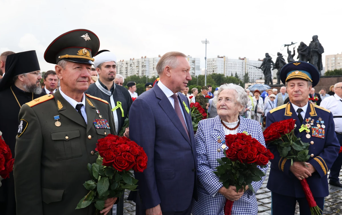 Александр Беглов: Петербург впервые отмечает День окончания Ленинградской битвы как официальный День воинской славы России - tvspb.ru
