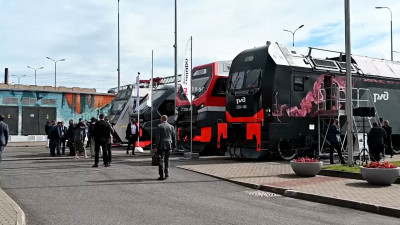 В Петербурге открылся Международный железнодорожный салон
