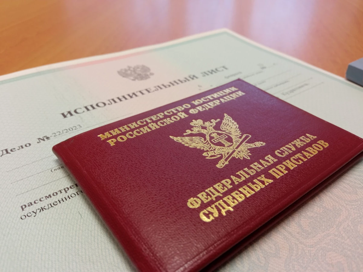 В Петербурге взыскано более 2 млн рублей с нарушителей за распитие алкоголя - tvspb.ru