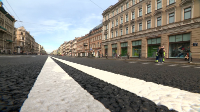 Александр Беглов открыл движение по Невскому проспекту: его отремонтировали всего за две недели