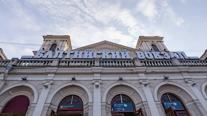 Завершаются работы по благоустройству территории у Балтийского вокзала - tvspb.ru