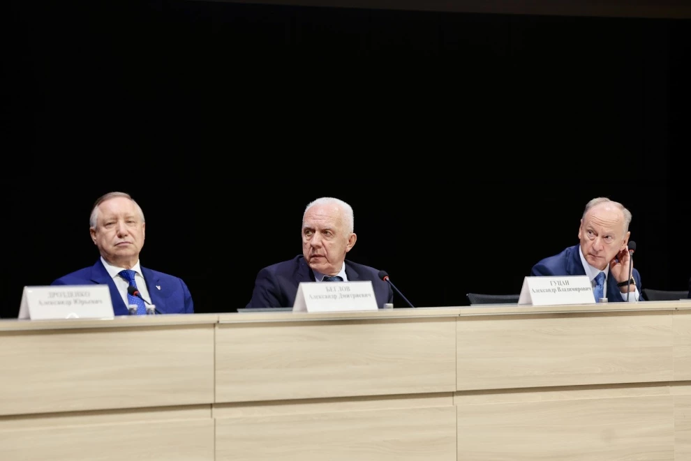 Александр Беглов: Петербург будет расширять партнерство между университетами, колледжами и предприятиями, чтобы выпускники сразу могли включаться в работу над сложными проектами - tvspb.ru