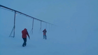 Суровые июль и август в Антарктиде: на станции Мирный бушевала буря