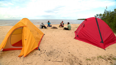 Ночевки в палатках и песни у костра: турпоходы снова набирают популярность у петербуржцев