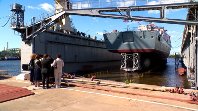 В Петербурге спустили на воду фрегат «Адмирал Амелько»