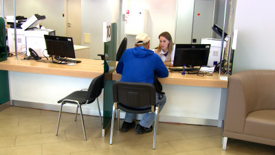 Почти полмиллиона иностранных граждан оформили SIM-карты по новым правилам